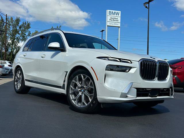 Used 2024 BMW X7 xDrive40i w/ Executive Package AWD/4WD image 1