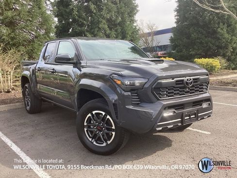 Certified 2025 Toyota Tacoma TRD Sport AWD/4WD image 1
