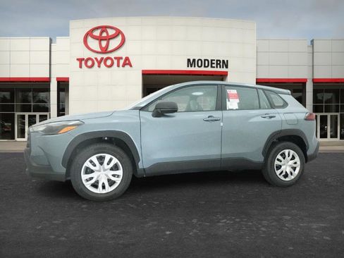 New 2026 Toyota Corolla Cross L image 7