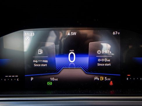 New 2026 Volkswagen Taos SE image 36