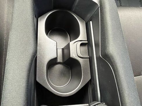 Used 2018 Honda Civic Sport image 32
