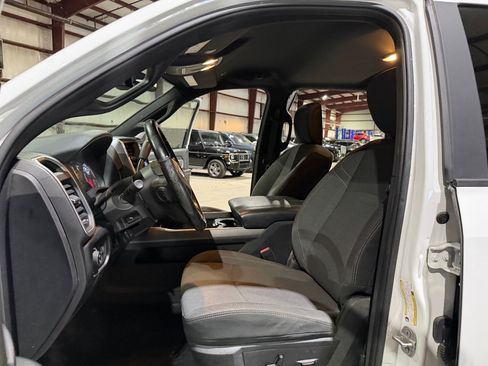 Used 2021 RAM 2500 Big Horn w/ Level 1 Equipment Group AWD/4WD image 13