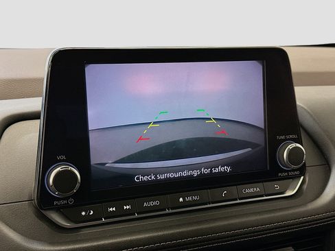 Used 2023 Nissan Rogue SV AWD/4WD image 22