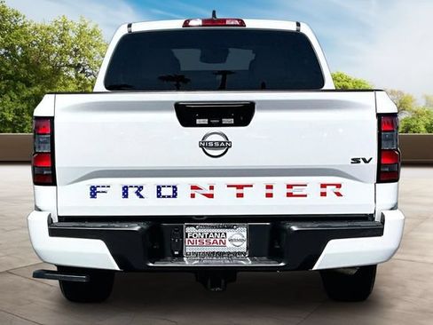 Certified 2023 Nissan Frontier SV w/ Tow Package RWD image 5