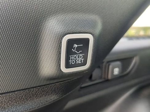 New 2026 Jeep Grand Cherokee Altitude RWD image 15