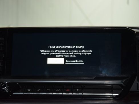 Used 2024 GMC Sierra 2500 SLT w/ Texas SLT Premium Package image 31