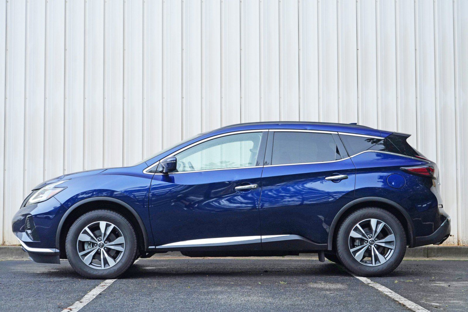 Used 2023 Nissan Murano SV FWD image 8