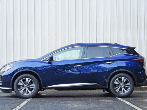 Used 2023 Nissan Murano SV FWD image 8