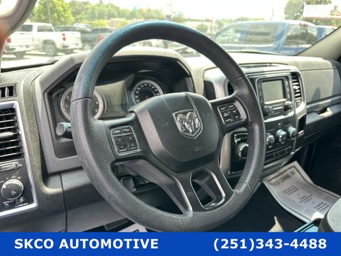 Used 2019 RAM 1500 Classic Warlock image 19