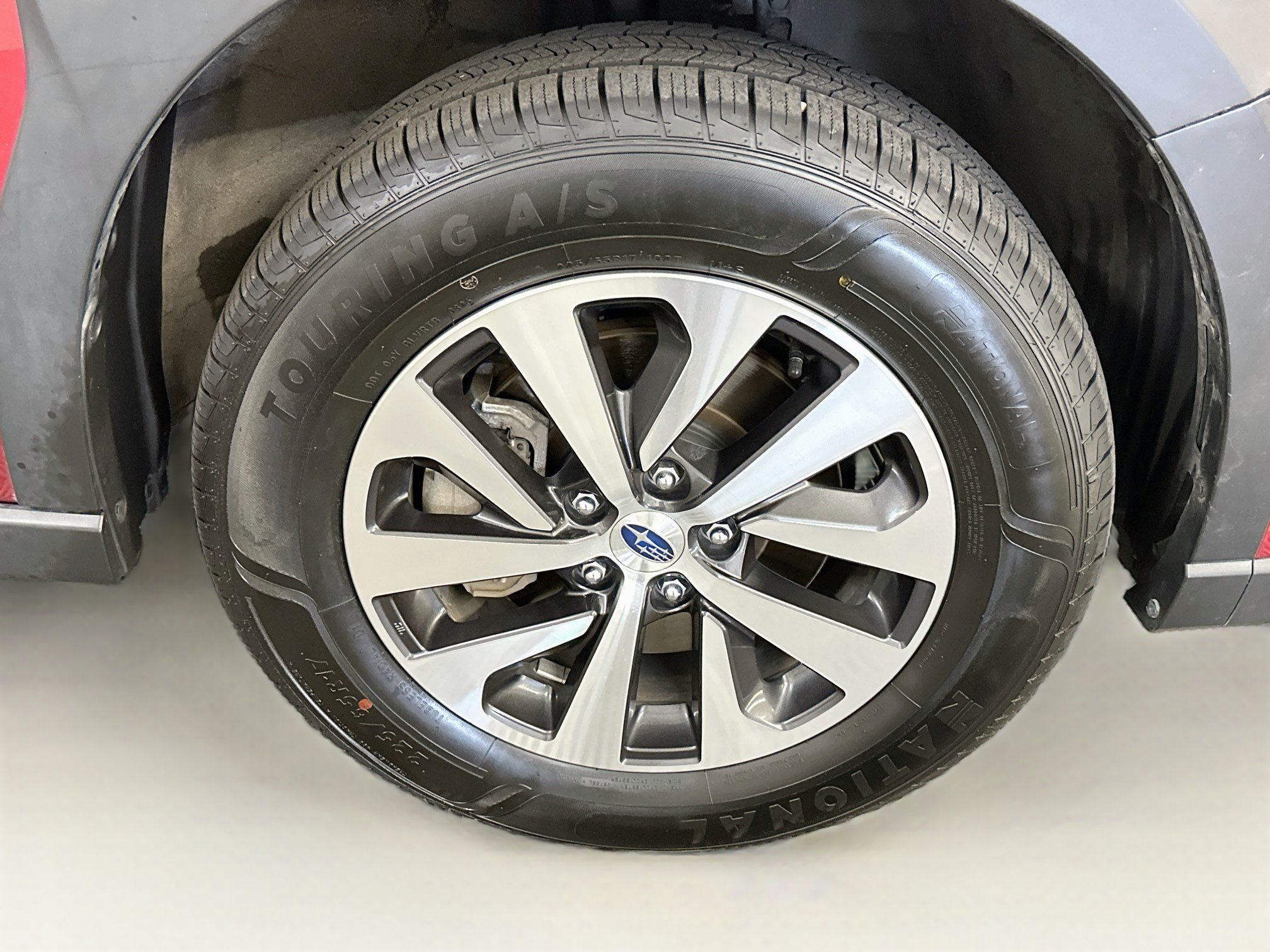 Used 2025 Subaru Outback Premium AWD/4WD image 11