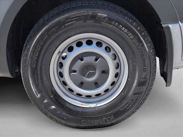 Certified 2025 Mercedes-Benz Sprinter 2500 image 24
