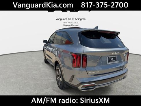 Certified 2023 Kia Sorento S FWD image 8