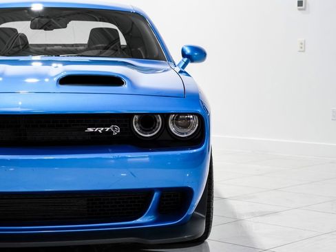 Used 2019 Dodge Challenger SRT Hellcat w/ Laguna Leather Package image 40