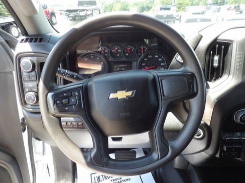 Used 2024 Chevrolet Silverado 3500 W/T w/ Snow Plow Prep Package AWD/4WD image 20