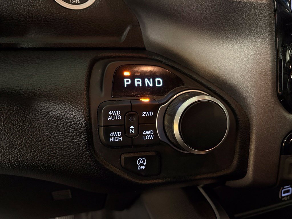 Used 2025 RAM 1500 Big Horn AWD/4WD image 24