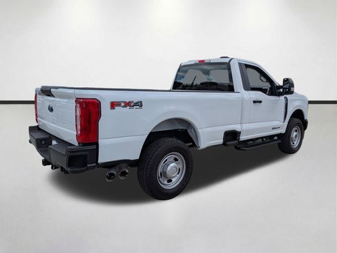 Used 2025 Ford F350 XL w/ XL Driver Assist Package AWD/4WD image 3