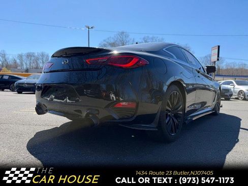 Used 2018 INFINITI Q60 3.0t Luxe w/ Sensory Package 3.0T Luxe AWD/4WD image 7