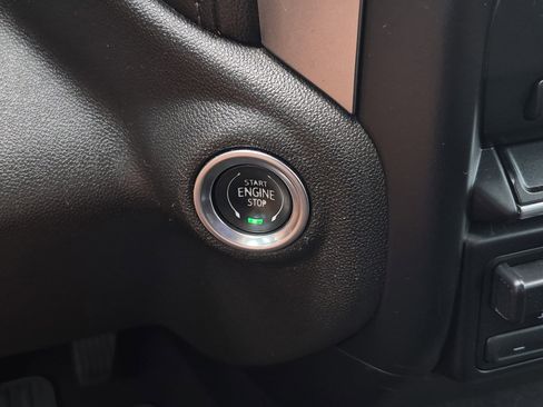 Used 2020 Chevrolet Silverado 1500 LT w/ Texas Edition RWD image 28