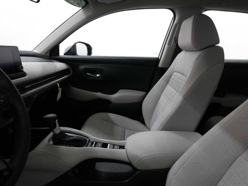 Certified 2025 Honda HR-V LX image 13