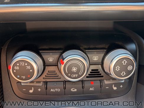 Used 2010 Audi R8 V10 AWD/4WD image 21