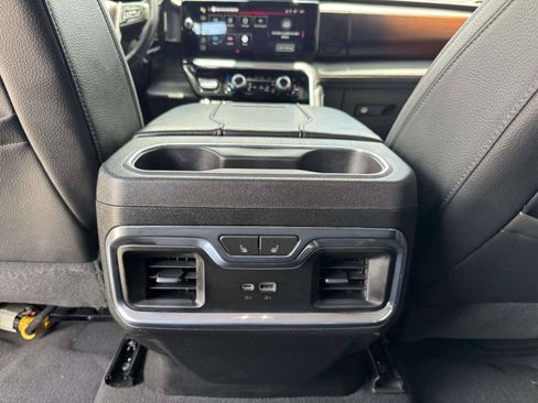 Used 2024 GMC Sierra 2500 Denali w/ Denali Reserve Package AWD/4WD image 41