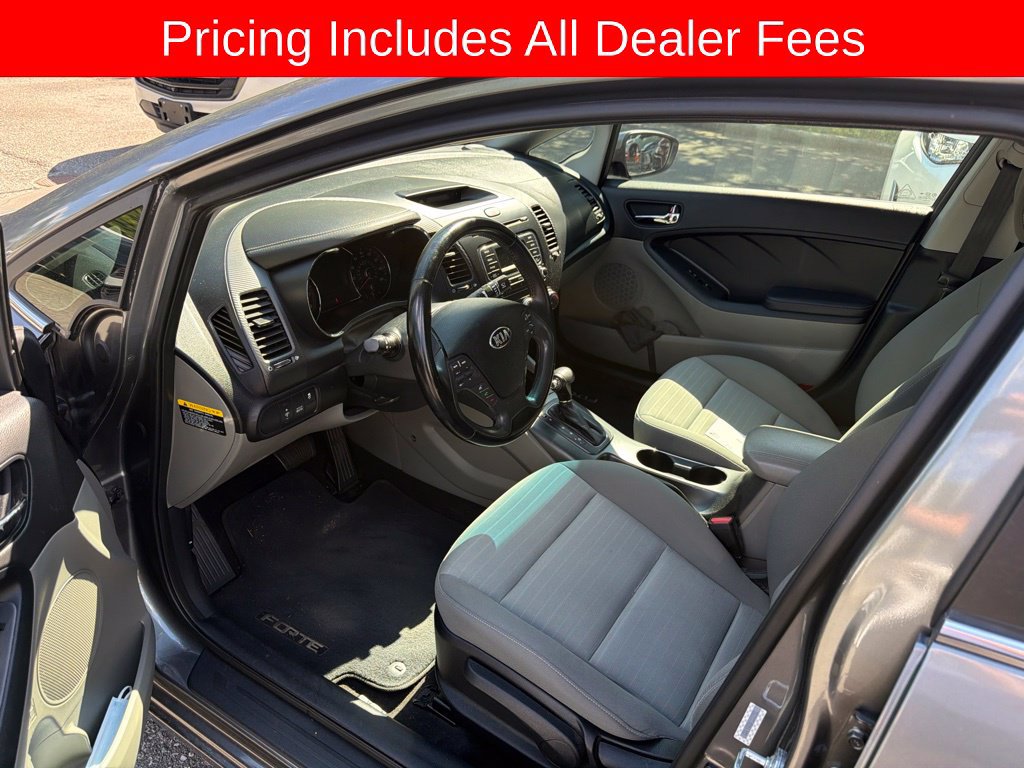 Used 2015 Kia Forte EX FWD image 3