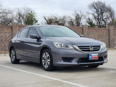 Used 2013 Honda Accord LX image 4