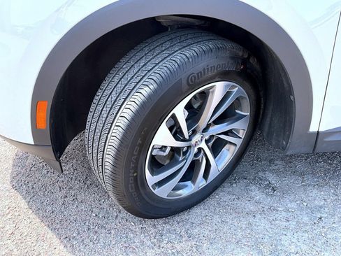 Used 2023 Buick Envision Essence AWD/4WD image 23