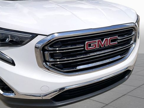 Used 2020 GMC Terrain SLT w/ Preferred Package FWD image 28