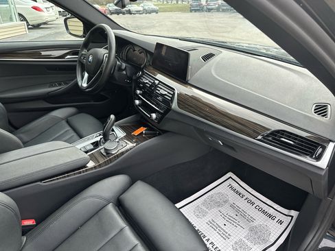 Used 2019 BMW 530e 530e iPerformance Plug-In Hybr w/ Convenience Package image 19