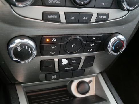 Used 2012 Ford Fusion SE image 23