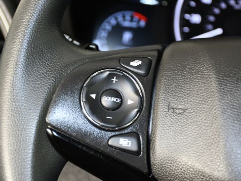 Certified 2022 Honda HR-V EX image 20