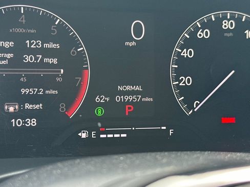 Used 2025 Honda Civic Sport image 21