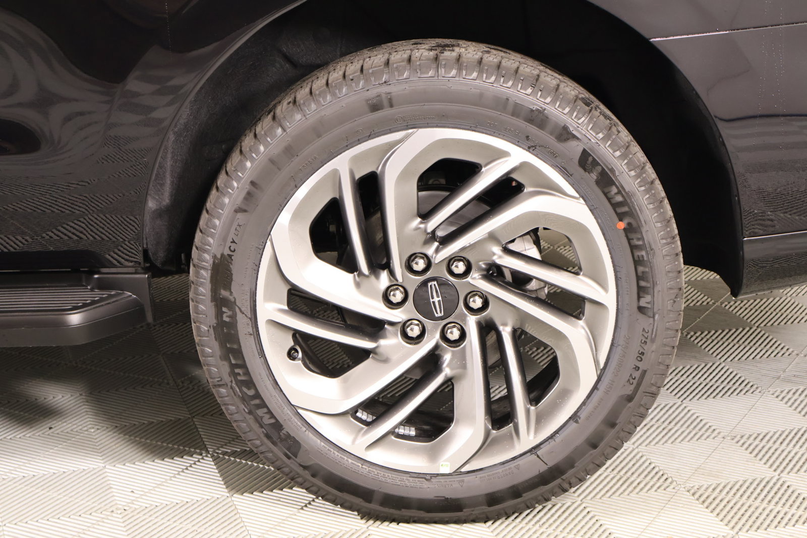 New 2026 Lincoln Navigator Premiere AWD/4WD image 20