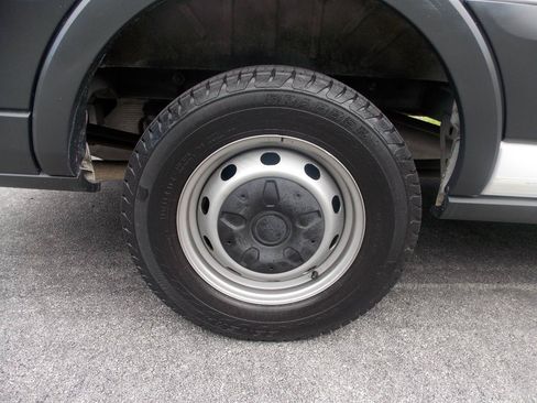 Used 2016 Ford Transit 350 XL RWD image 18