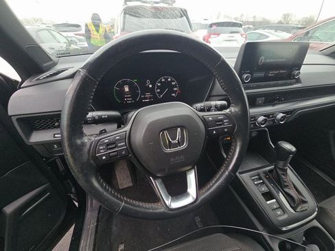 Used 2023 Honda CR-V Sport image 7