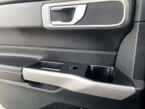 Used 2023 Ford Explorer XLT w/ Equipment Group 202A image 15