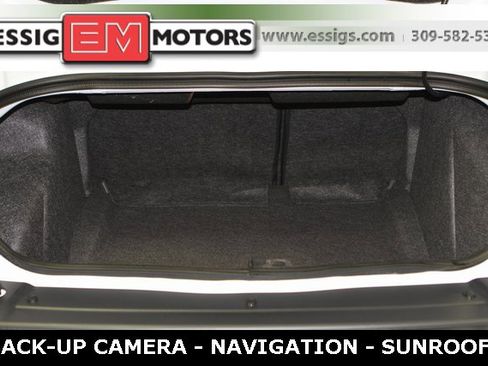 New 2023 Dodge Challenger R/T w/ T/A Package image 36