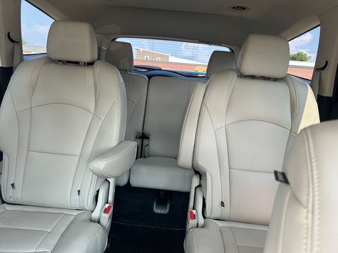Used 2023 Buick Enclave Premium w/ Experience Buick Package AWD/4WD image 34