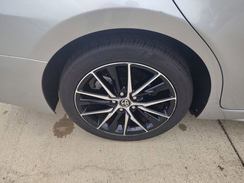 Used 2024 Toyota Camry SE FWD image 12