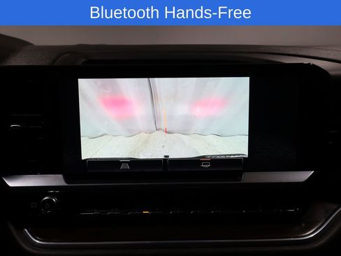 Used 2023 GMC Sierra 1500 SLT w/ SLT Convenience Package image 9