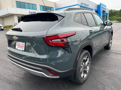 New 2026 Chevrolet Trax LT FWD image 3