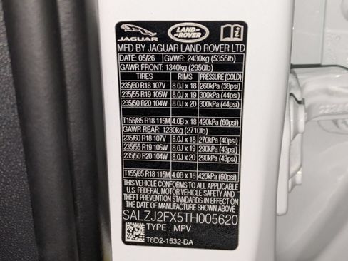 New 2026 Land Rover Range Rover Evoque S AWD/4WD image 30