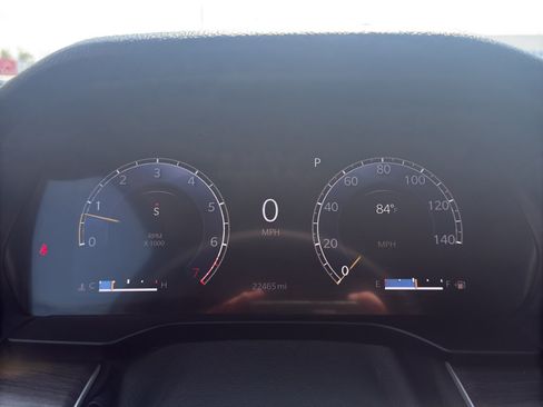 Used 2024 Jeep Grand Cherokee Limited AWD/4WD image 17