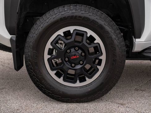 Used 2025 Toyota 4Runner TRD Off-Road Premium w/ Tow Technology Package AWD/4WD image 10