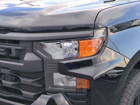 Used 2025 Chevrolet Silverado 1500 Custom w/ Turbomax Blackout Package AWD/4WD image 6