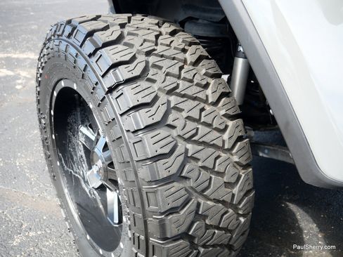 Used 2022 Jeep Gladiator Sport image 21