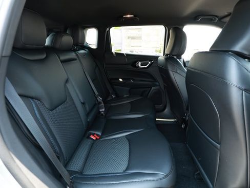 New 2026 Jeep Compass Latitude AWD/4WD image 28