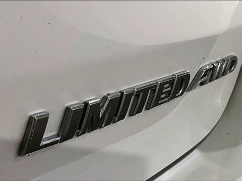 Used 2019 Toyota Highlander Limited image 63