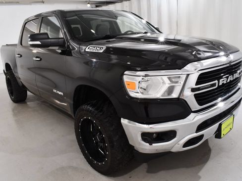 Used 2019 RAM 1500 Big Horn AWD/4WD image 5